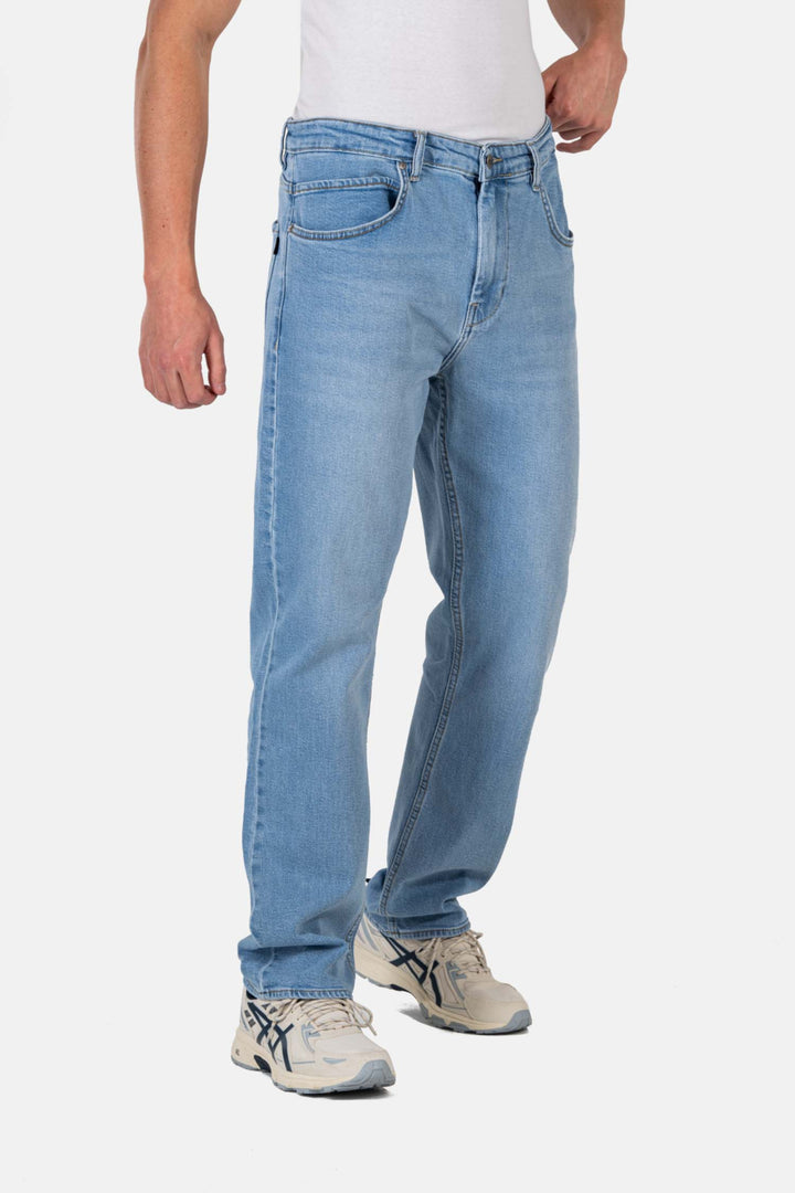 RAVE Regual Straight Tapered Fit Jeans