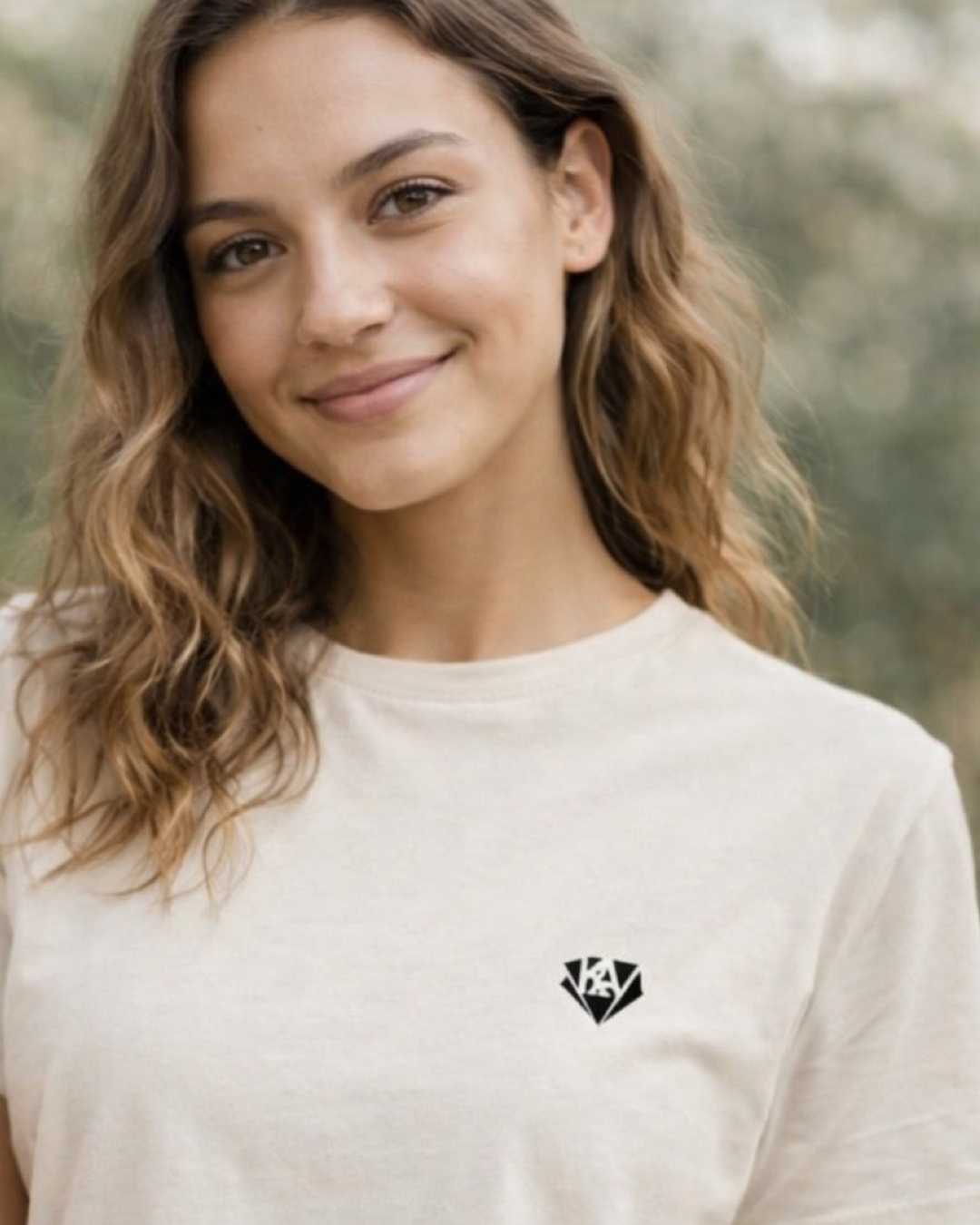 KA UNiKAT Limited Unisex Essential T-Shirt aus Bio-Baumwolle in verschiedenen Farben