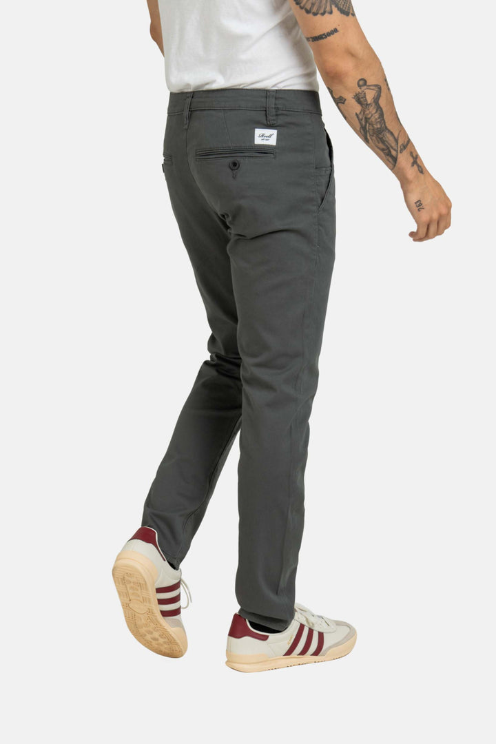 Pantalon chino fuselé Flex gris foncé