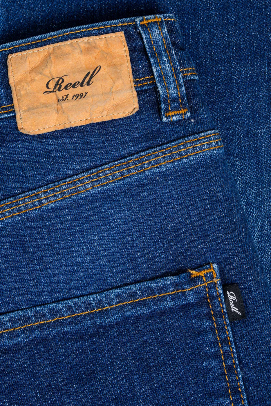 NOVA 2 Tapered Fit Jeans - Washed Indigo