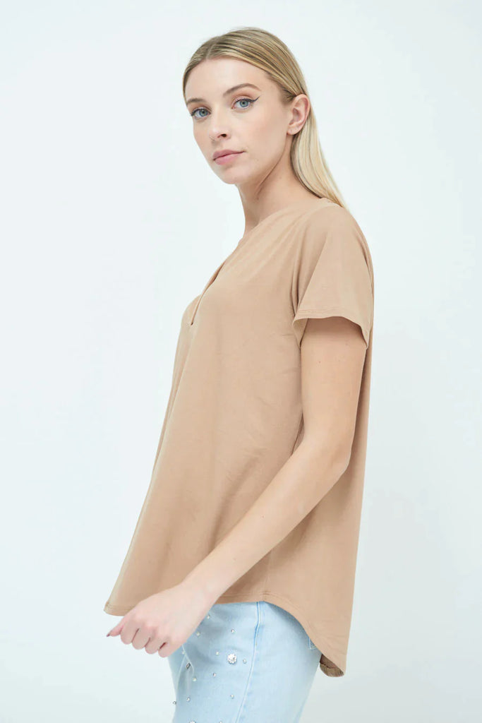 Oversized Shirt mit V-Ausschnitt aus Viskose