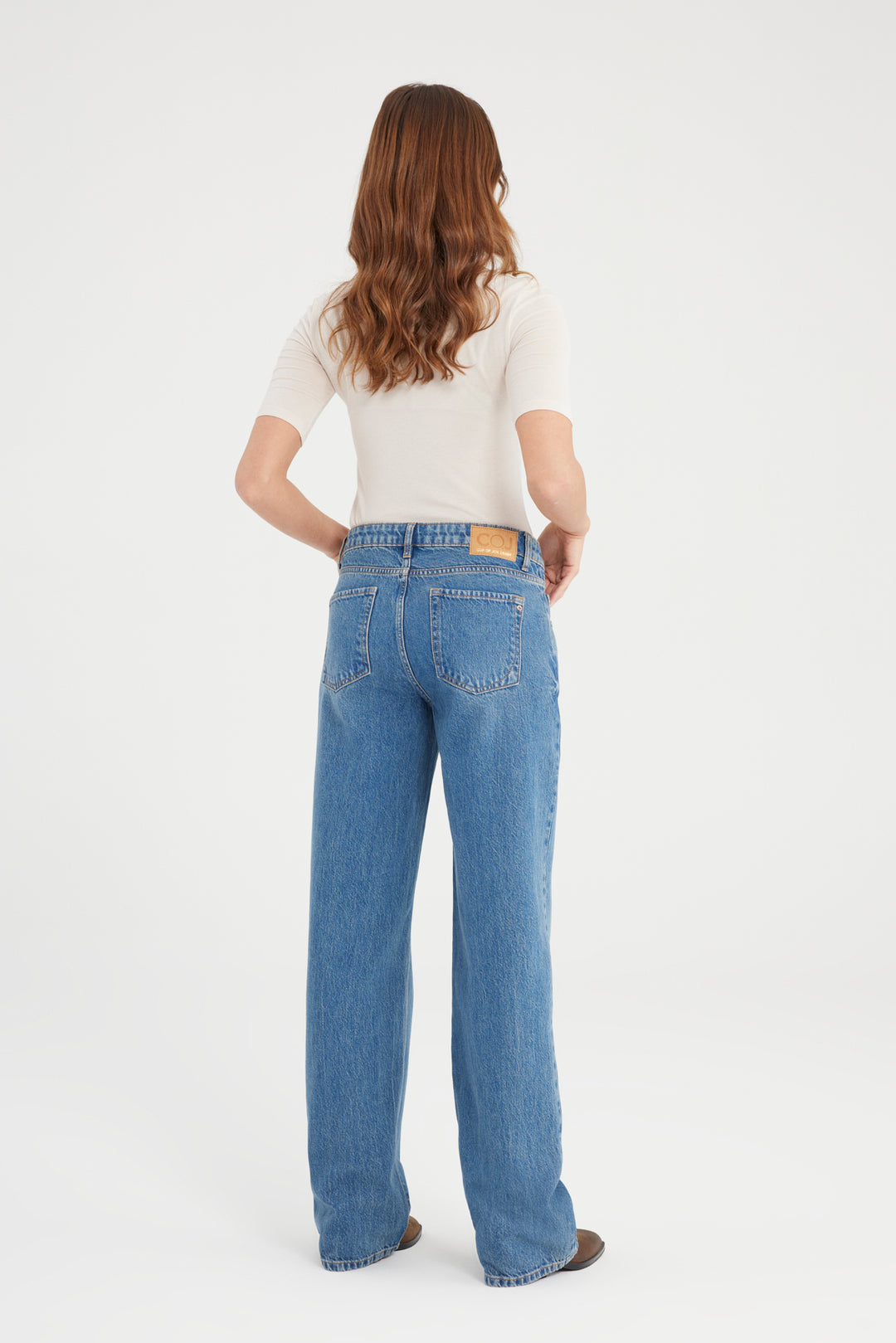 ELODIE Straight Mid Waist Fit - medium blue