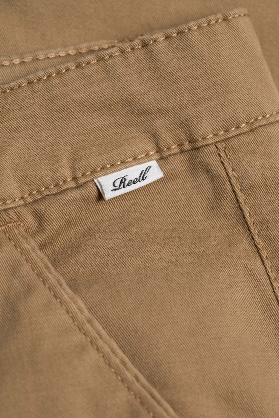 Flex Tapered Chino Hose - dark sand