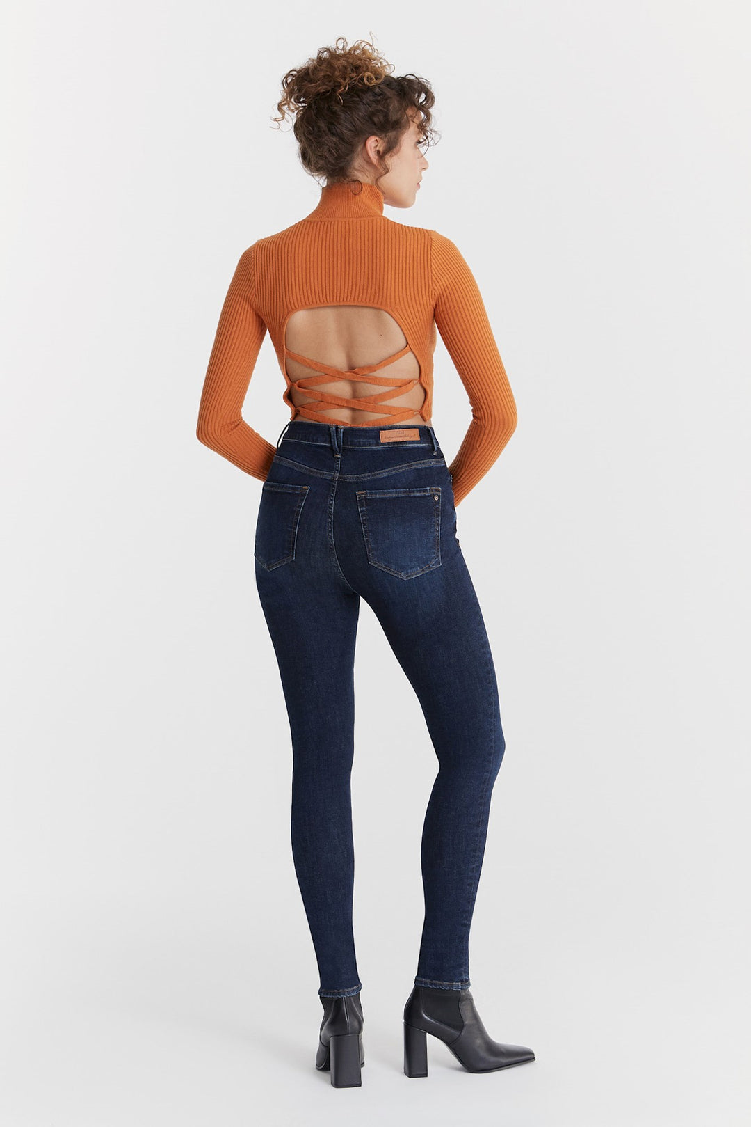 Ultra High Waist Jeans für Damen COJ Lisa ❤ UNiKAT Store Karlsruhe