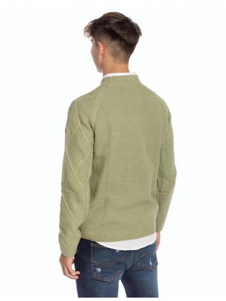 Strickpullover mit Knotenoptik